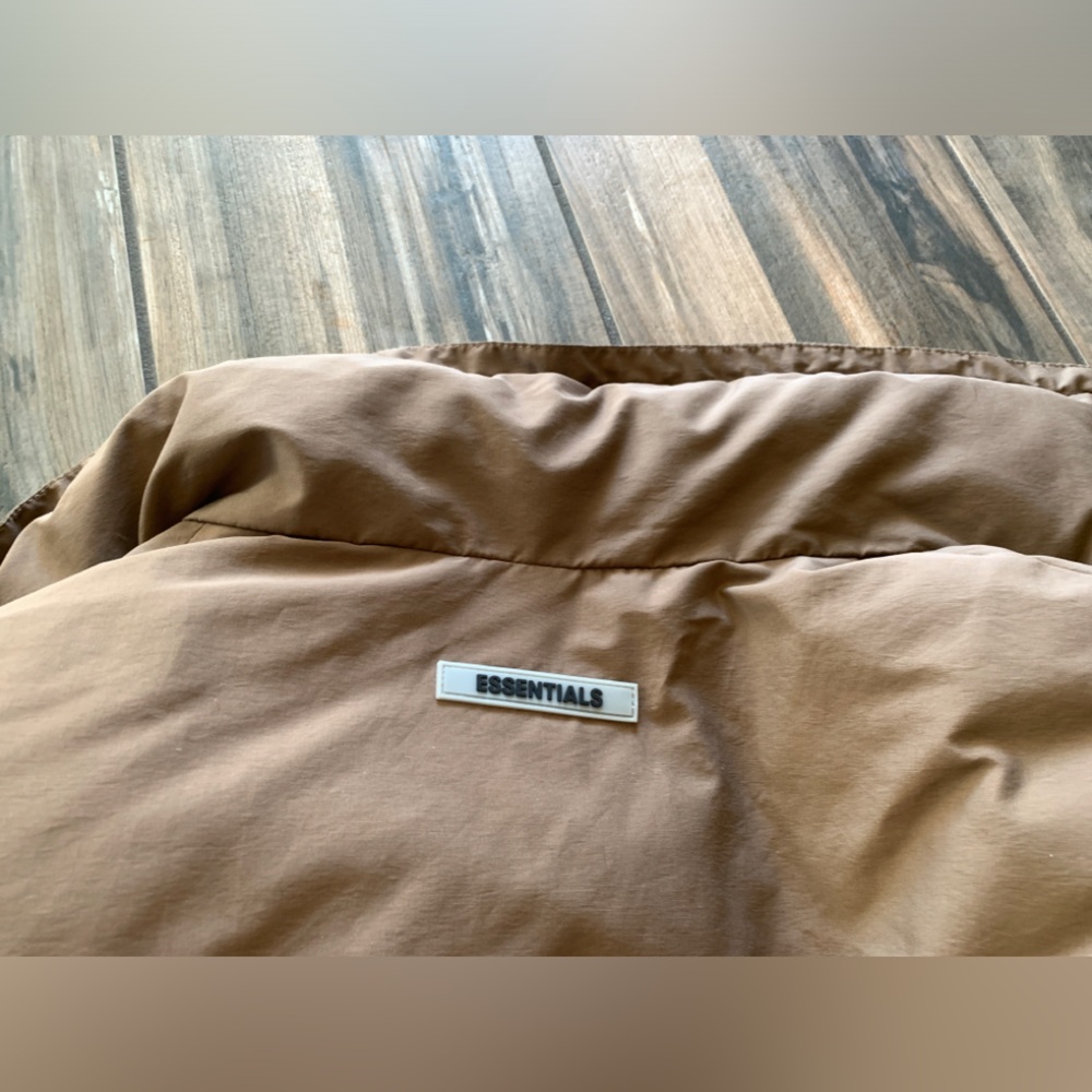Fear of God ESSENTIALS Brown Puffer Jacket Size XS - Picture 4 of 8